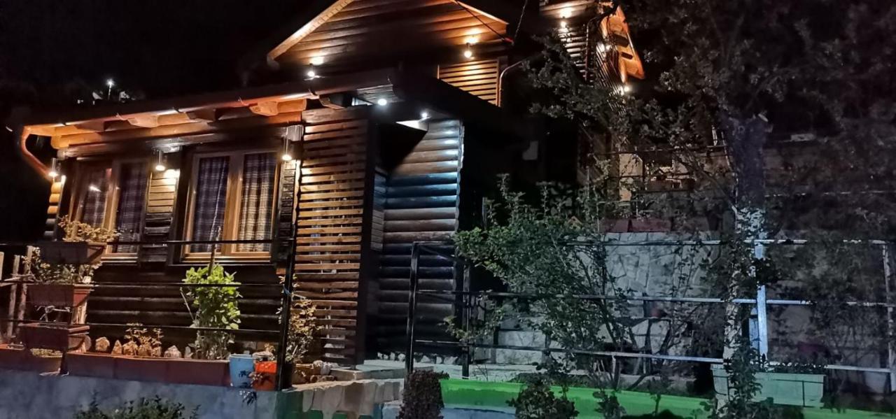 Bungalow 3 With 1 Room Sarajevo Bagian luar foto