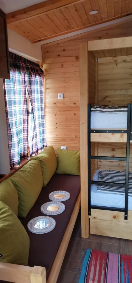 Bungalow 3 With 1 Room Sarajevo Bagian luar foto